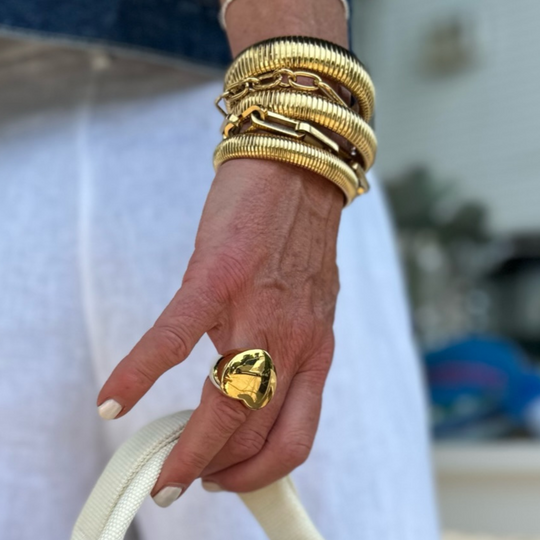 gold heart shaped ring