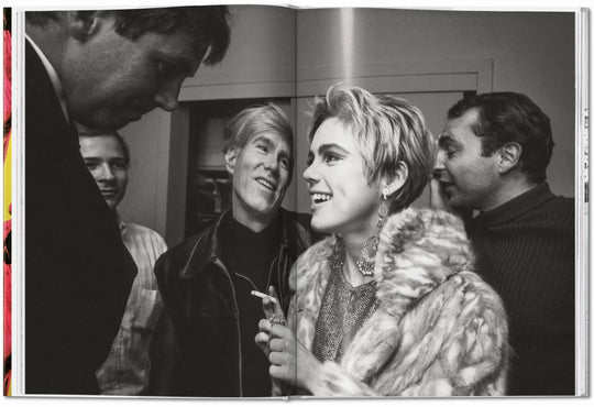 Taschen - Steve Schapiro. Andy Warhol and Friends - Skye Flowers Design
