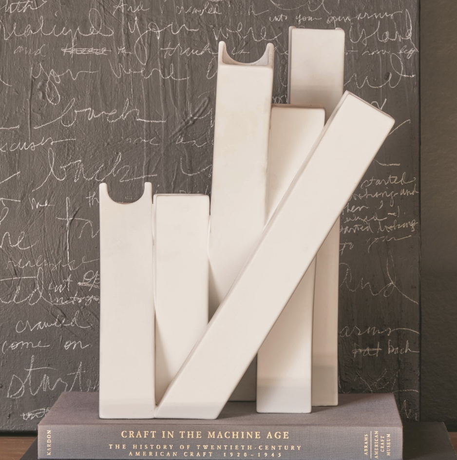 COLLAGE VASE-MATTE WHITE - Skye Flowers Design