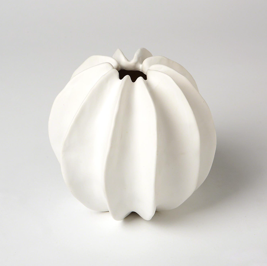 Sea Star Vase-Matte White - Skye Flowers Design