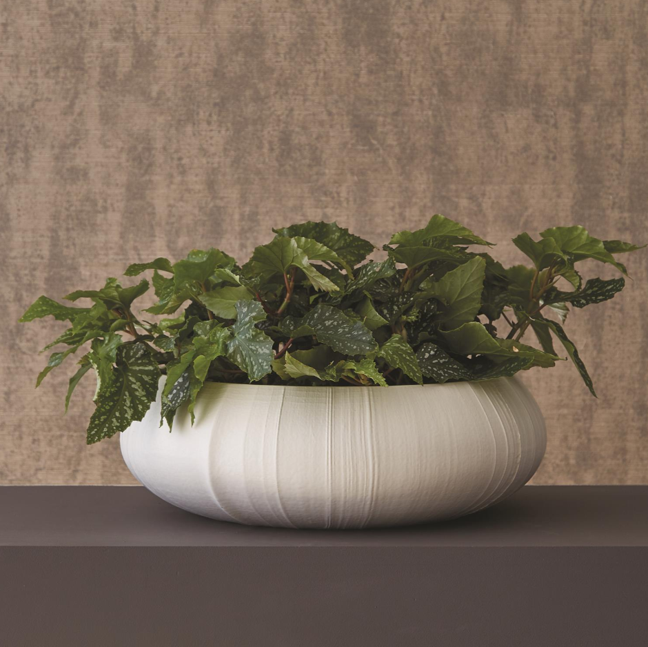 Linen Centerpiece- Soft White - Skye Flowers Design