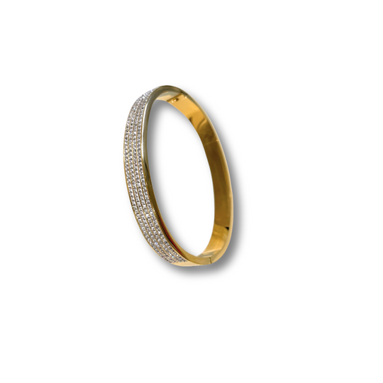 gold diamond bracelet