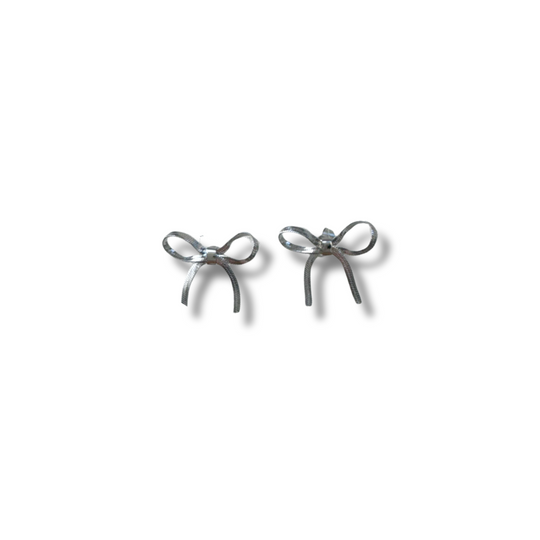 silver bow shaped earrings