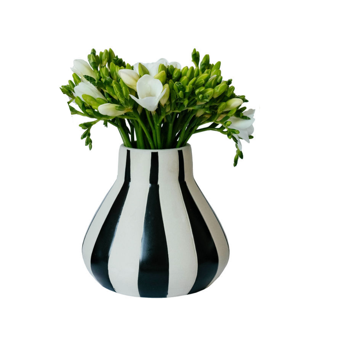 Freesia Chic - Skye Flowers Design