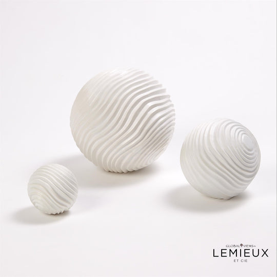 Varenne Spheres - Skye Flowers Design