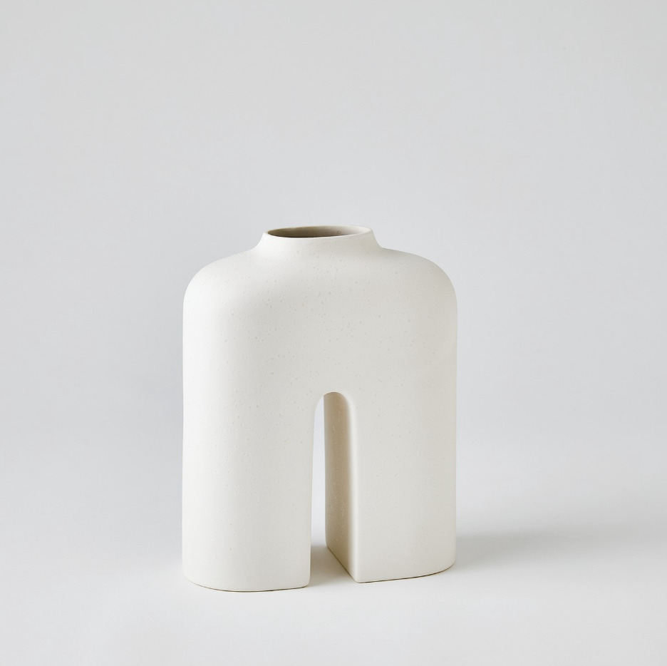 Guardian Vase White/Cream Collection