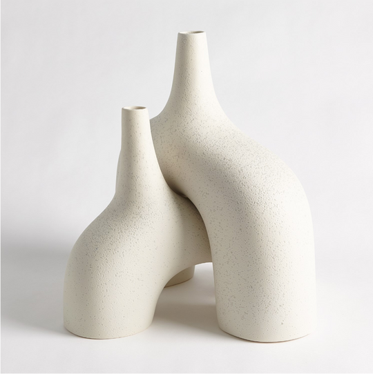 The Stretch Vases