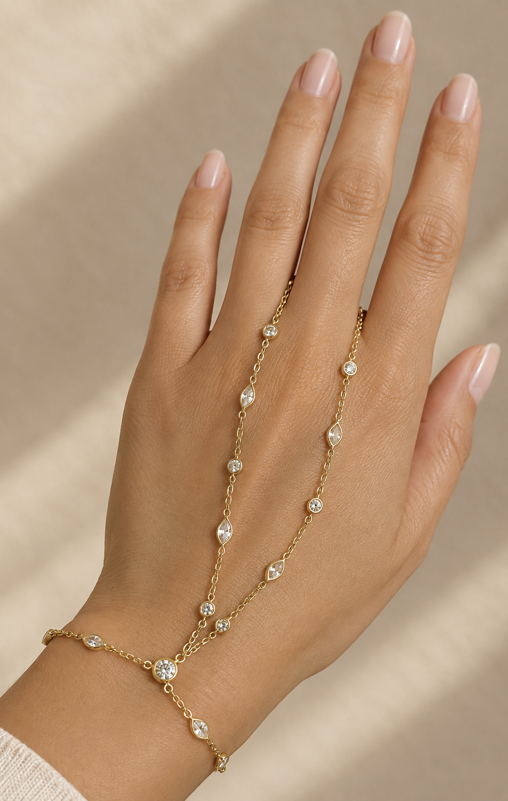 Diamond Hand Chain - Skye Flowers Design
