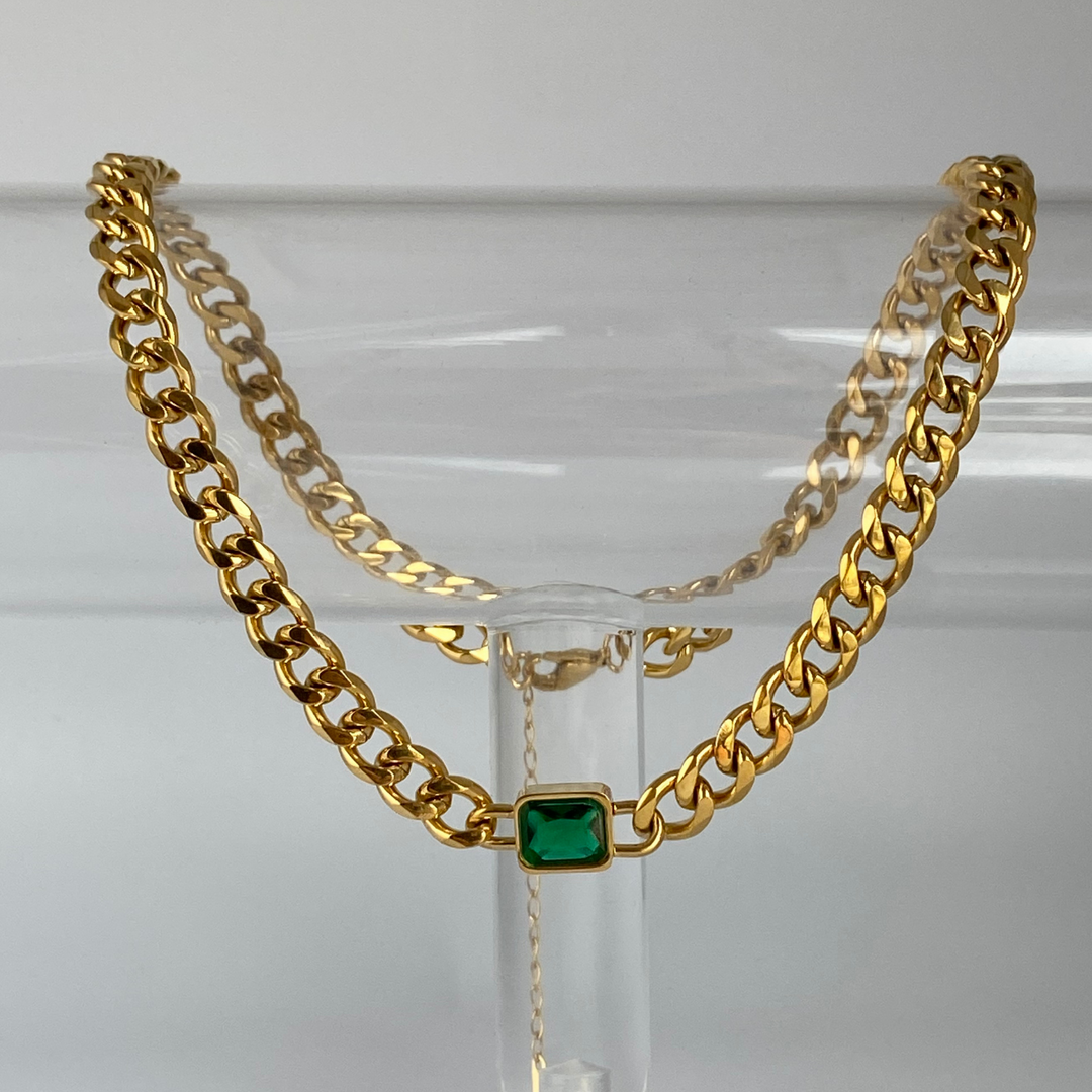Chunky Solitaire Chain with emerald style pendant 