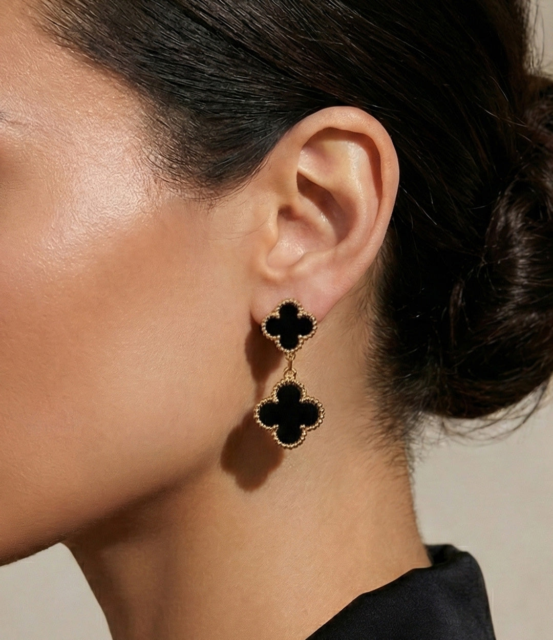 Clover Drop Stud