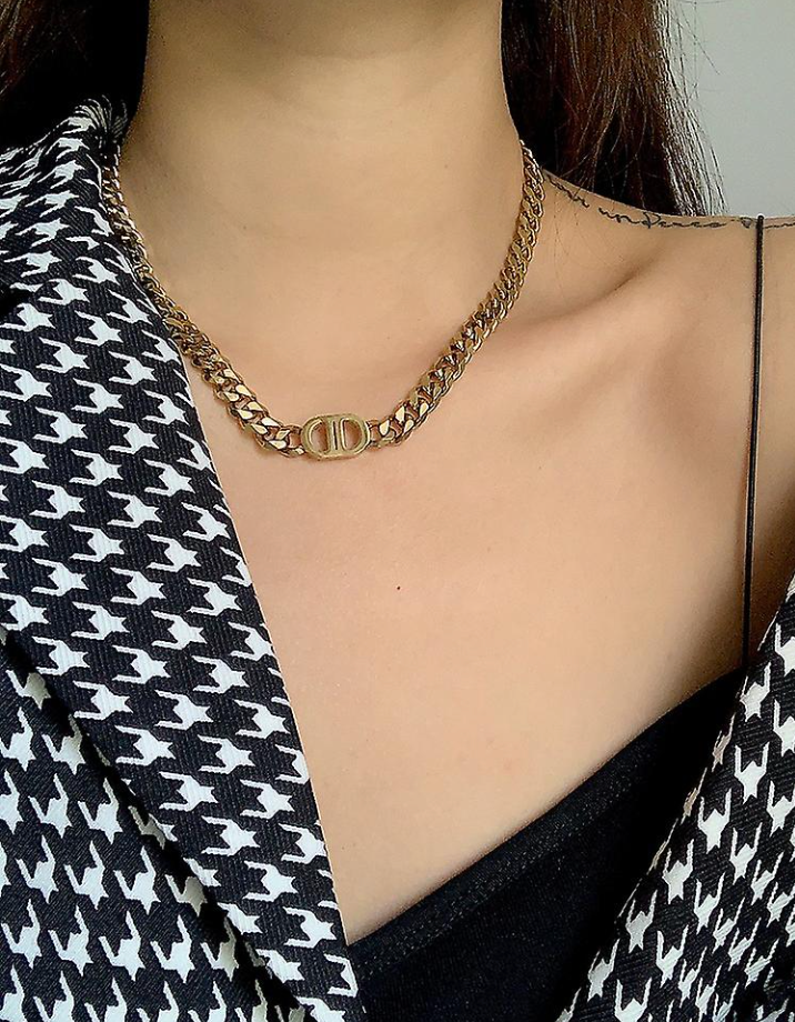 Dhalia Chain Necklace